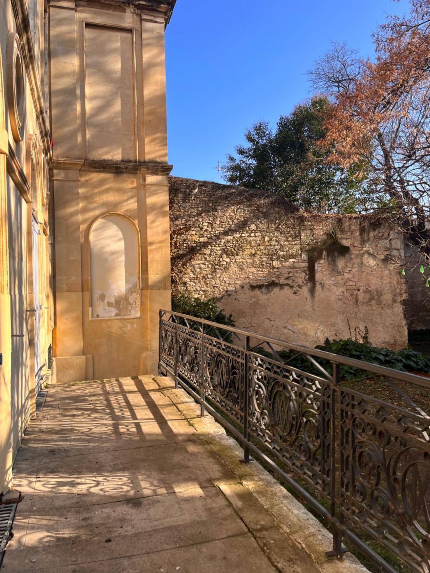Le Studio Des Carmes نيم المظهر الخارجي الصورة